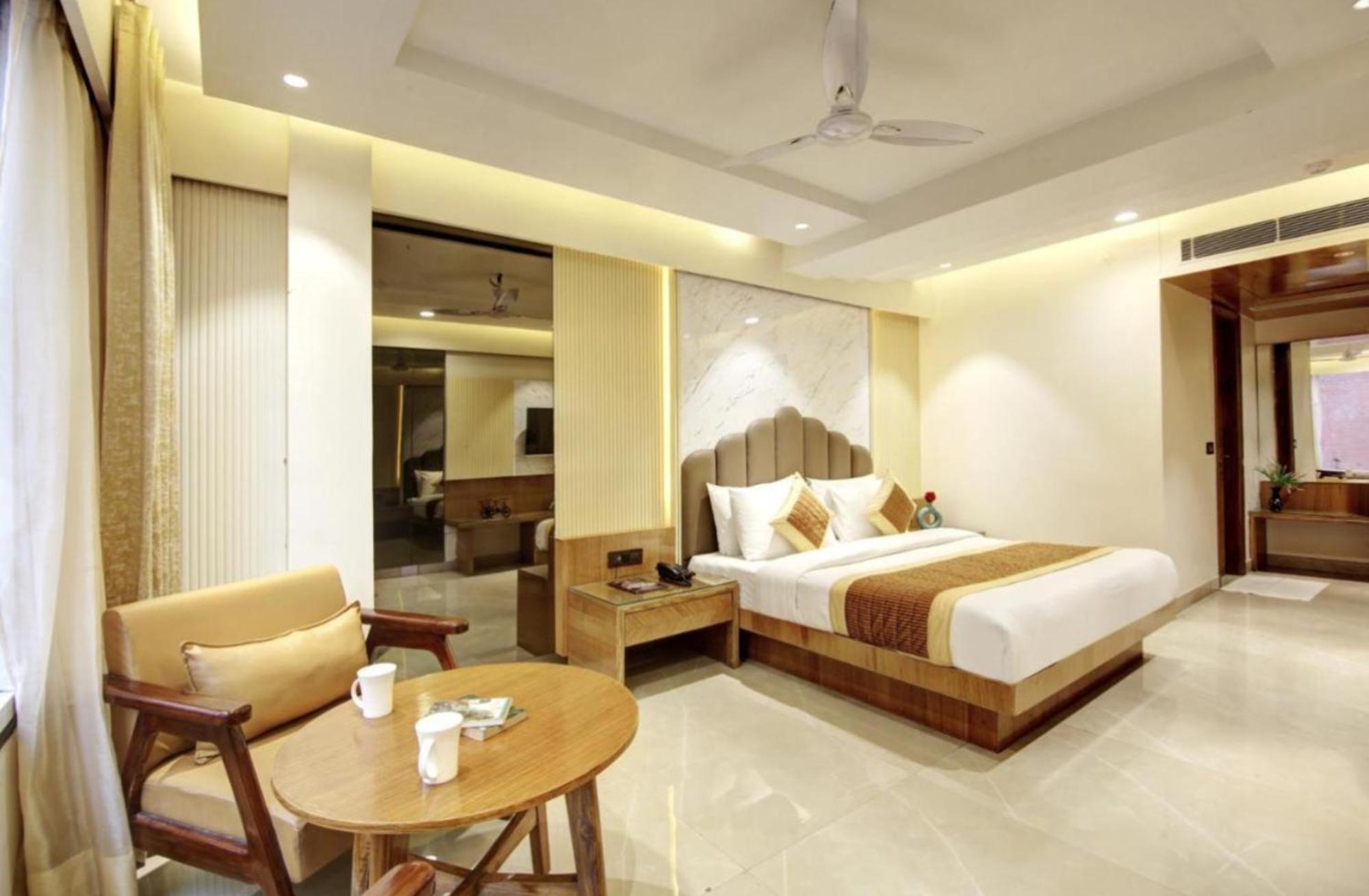Hotel Platinum With Free Pickup-Delhi Airport 新德里 外观 照片
