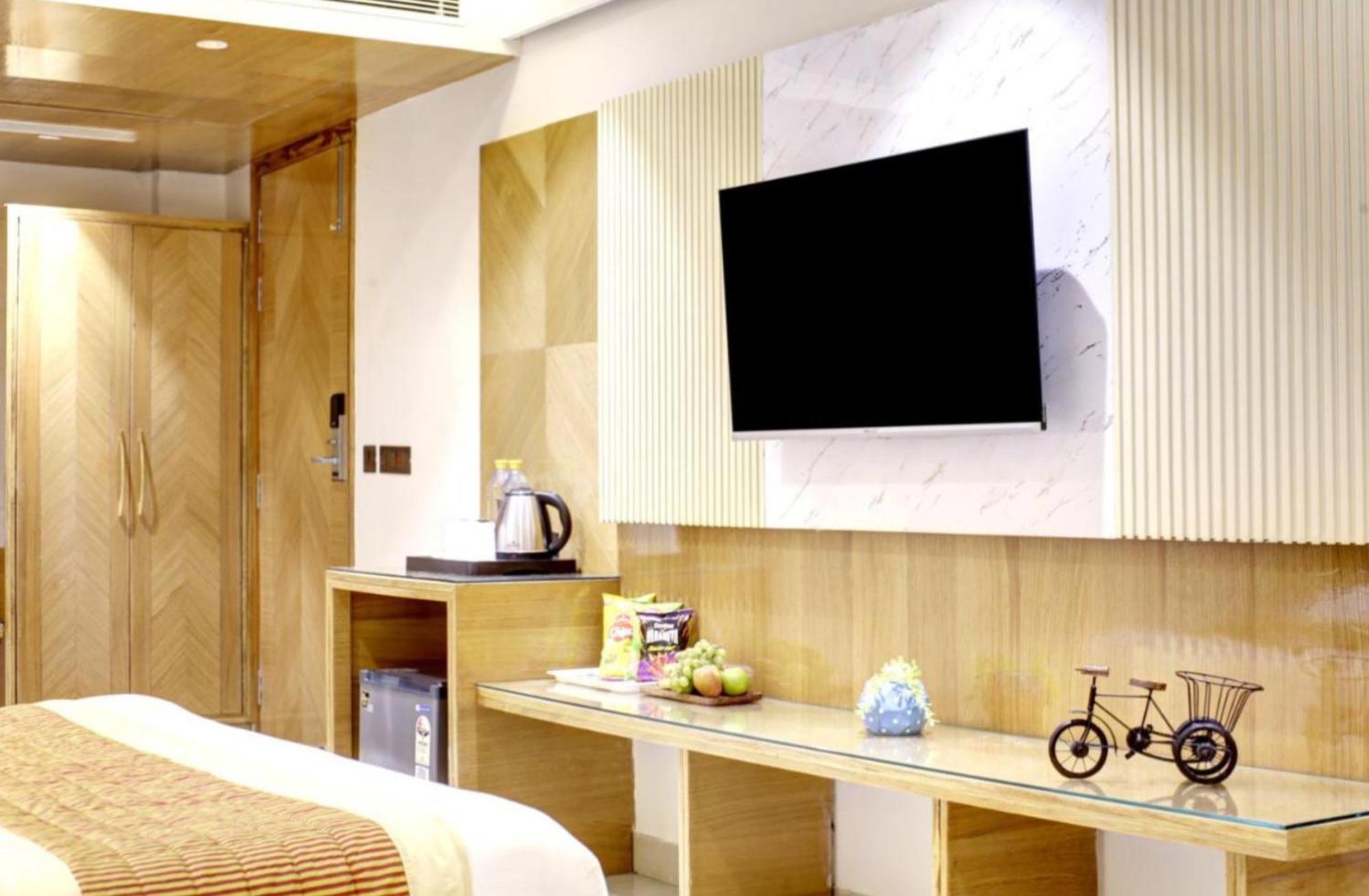 Hotel Platinum With Free Pickup-Delhi Airport 新德里 外观 照片